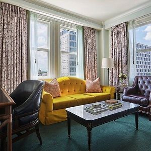 Deluxe Double Suite
